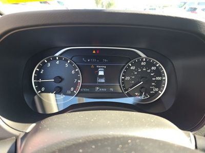 2025 Nissan Frontier - Photo 16