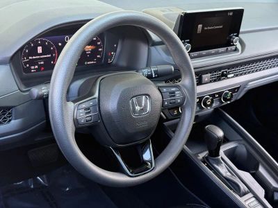 2025 Honda Accord SE - Photo 16