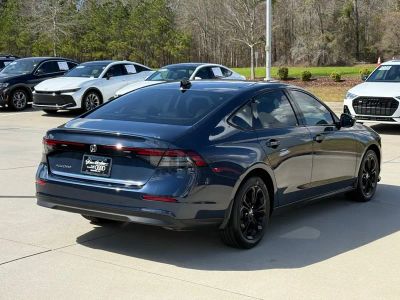 2025 Honda Accord SE - Photo 13