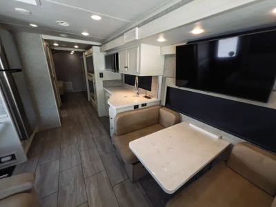 2025 Tiffin ALLEGRO — photo 7 view