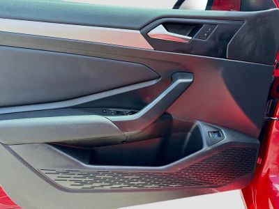 2019 Volkswagen Jetta — photo 19 view