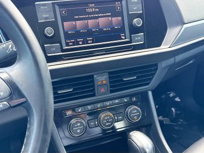 2019 Volkswagen Jetta — photo 25 view