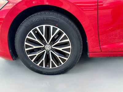 2019 Volkswagen Jetta — photo 40 view