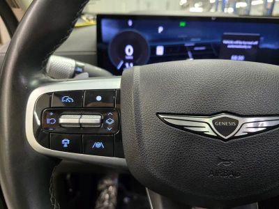 2025 Genesis GV80 — photo 18 view