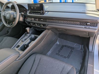 2025 Honda Accord - Photo 31