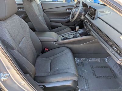 2025 Honda Accord - Photo 30