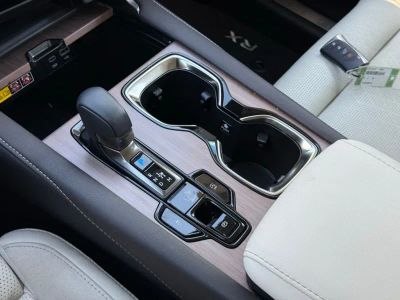 2023 Lexus RX - Photo 33