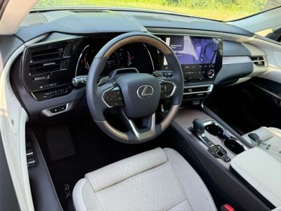 2023 Lexus RX - Photo 3