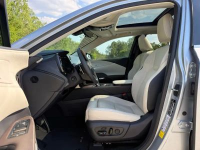 2023 Lexus RX - Photo 23