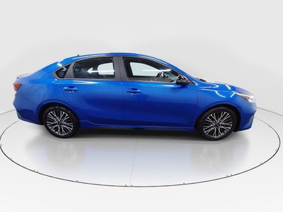 2023 Kia Forte - Photo 8