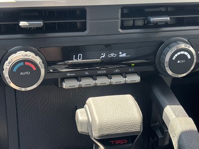 2026 Toyota Tacoma - Photo 14