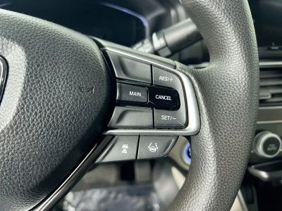 2018 Honda Accord Sedan — photo 17 view