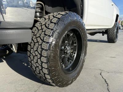 2018 Chevrolet Silverado 1500 — photo 12 view