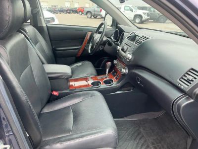 2012 Toyota Highlander — photo 20 view