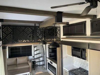 2025 Forest River RV Salem - Photo 13