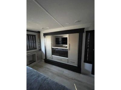 2025 Forest River RV Salem - Photo 27