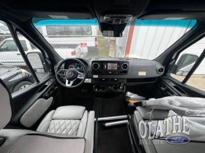 2025 Prime-Time SV Avenger RV — interior view