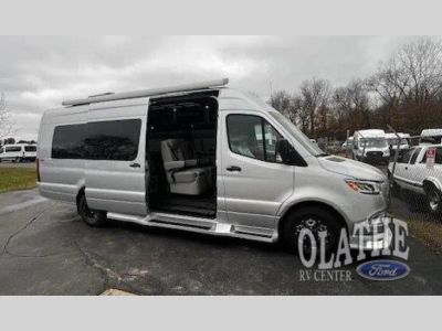 2025 Prime-Time SV Avenger RV — photo 24 view