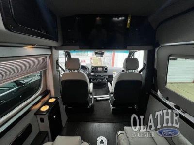 2025 Prime-Time SV Avenger RV — photo 15 view