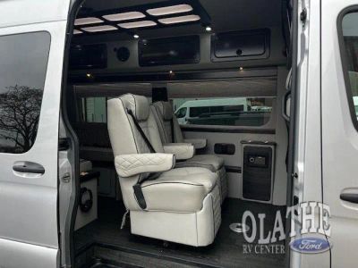 2025 Prime-Time SV Avenger RV — photo 26 view