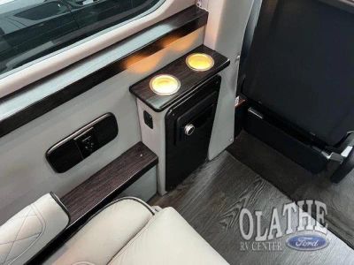 2025 Prime-Time SV Avenger RV — photo 14 view