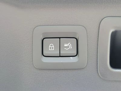 2026 Mazda CX-90 — photo 12 view