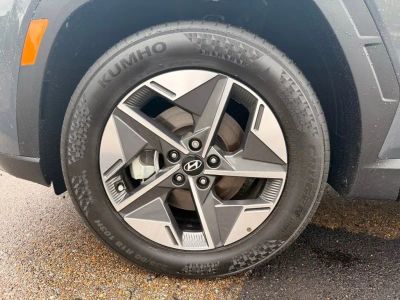 2025 Hyundai Tucson — photo 13 view