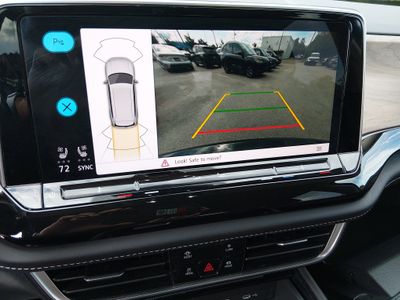 2025 Volkswagen Atlas — photo 17 view