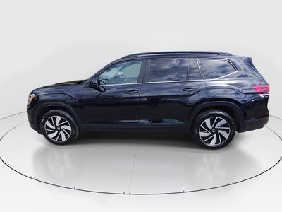 2025 Volkswagen Atlas — interior view