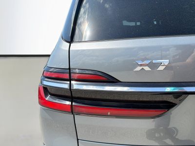 2023 BMW X7 - Photo 10