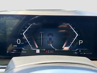 2023 BMW X7 - Photo 42