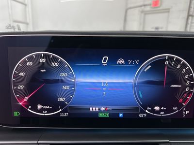 2026 Mercedes-Benz GLE - Photo 12