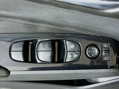 2021 Nissan Altima — photo 14 view