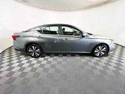 2021 Nissan Altima — side profile view