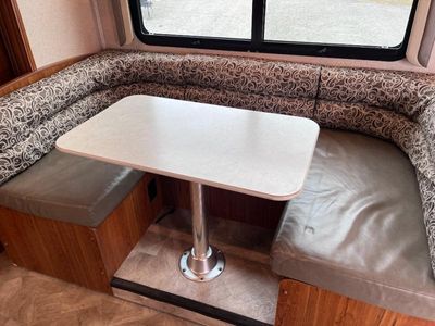 2017 Jayco Redhawk - Photo 19