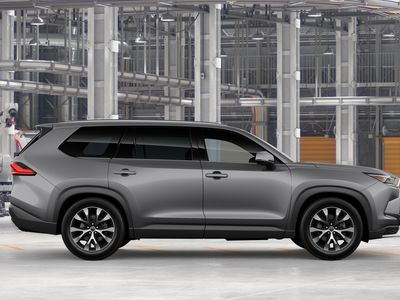 2026 Toyota Grand Highlander Hybrid - Photo 14