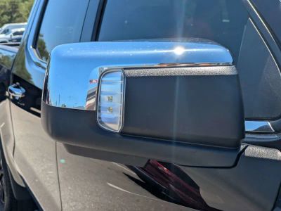 2024 Chevrolet Silverado 1500 — photo 12 view