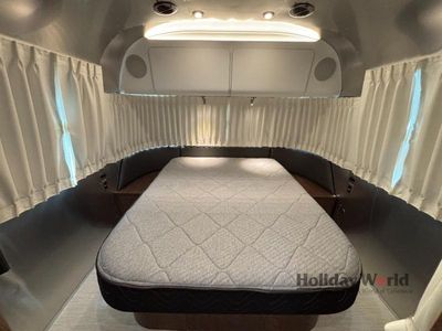 2025 Airstream Globetrotter - Photo 19