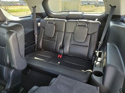 2022 Ford Explorer - Photo 17