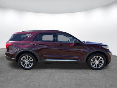 2022 Ford Explorer - Photo 3