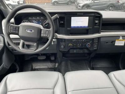 2026 Ford F-250SD - Photo 4