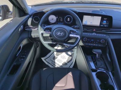 2026 Hyundai ELANTRA — photo 17 view
