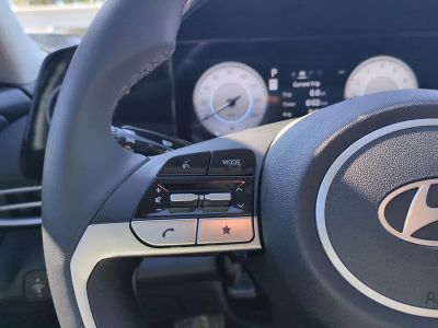 2026 Hyundai ELANTRA — photo 31 view