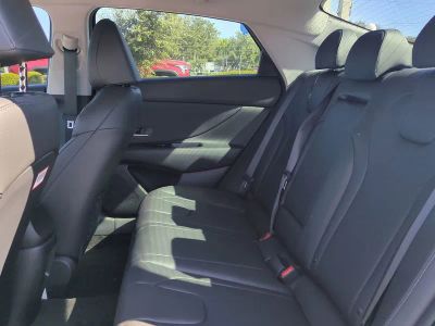 2026 Hyundai ELANTRA — photo 14 view