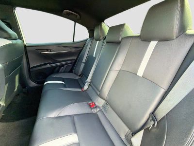 2025 Toyota Camry — photo 19 view
