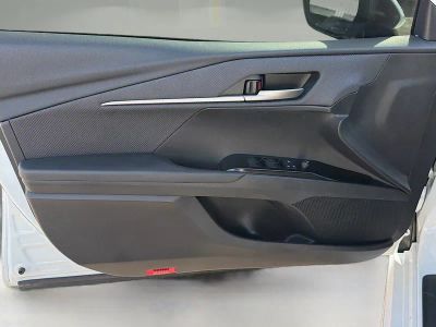 2025 Toyota Camry — photo 20 view