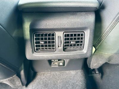 2025 Toyota Camry — photo 18 view