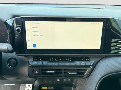 2025 Toyota Camry — photo 28 view
