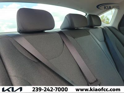2025 Kia K4 — photo 27 view