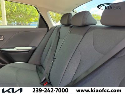 2025 Kia K4 — photo 19 view